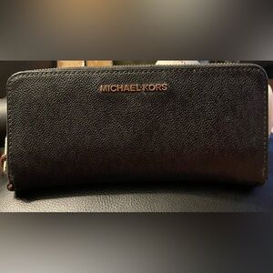 Michael Kors Black Textured Zip Wallet